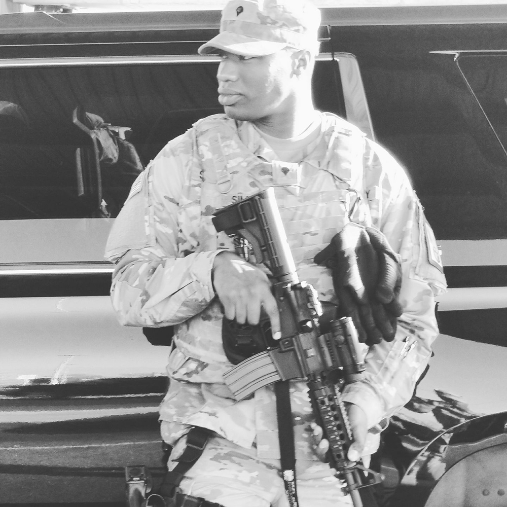 Meet your Posher, Lorenzo